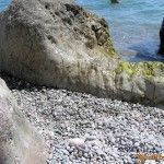 Камни на пляже Мисхора
