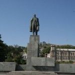 Памятник Ленину в Керчи