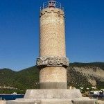 Памятник-маяк
